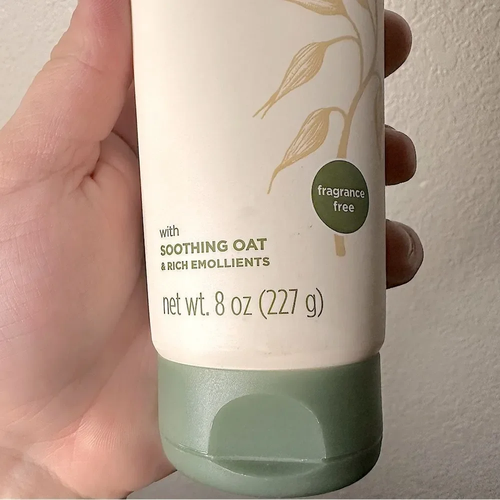 Aveeno Daily Moisturizing Body Lotion Fragrance-Free 8 Fl Oz